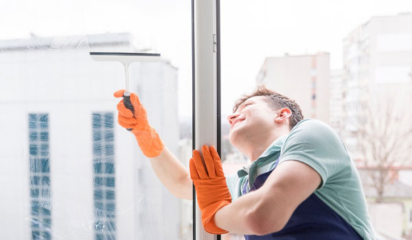  Window Cleaning